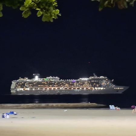 Апартаменты Kitnet Aconchegante Beira Mar. Сантос Экстерьер фото
